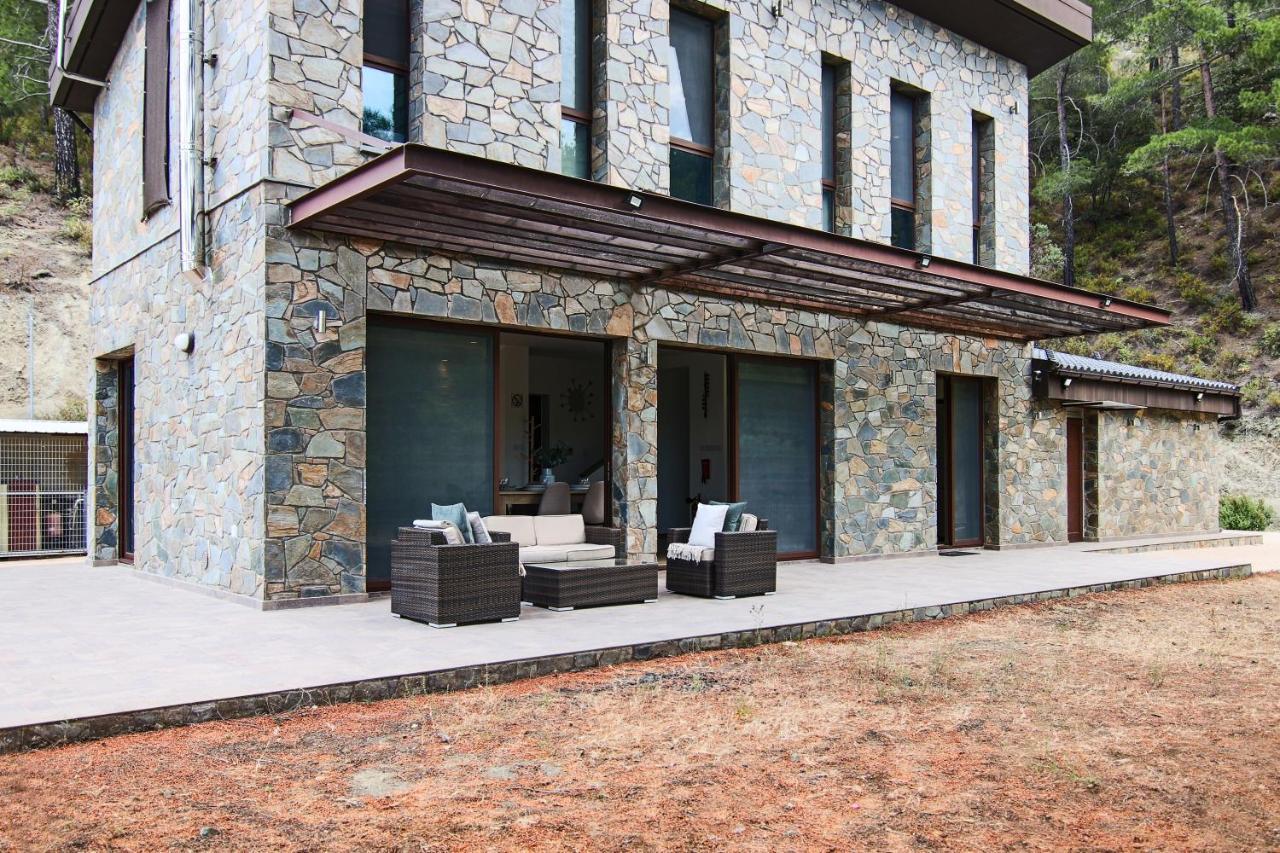 Phaedrus Living: Forest View Luxury Villa Chantara Foini Екстериор снимка